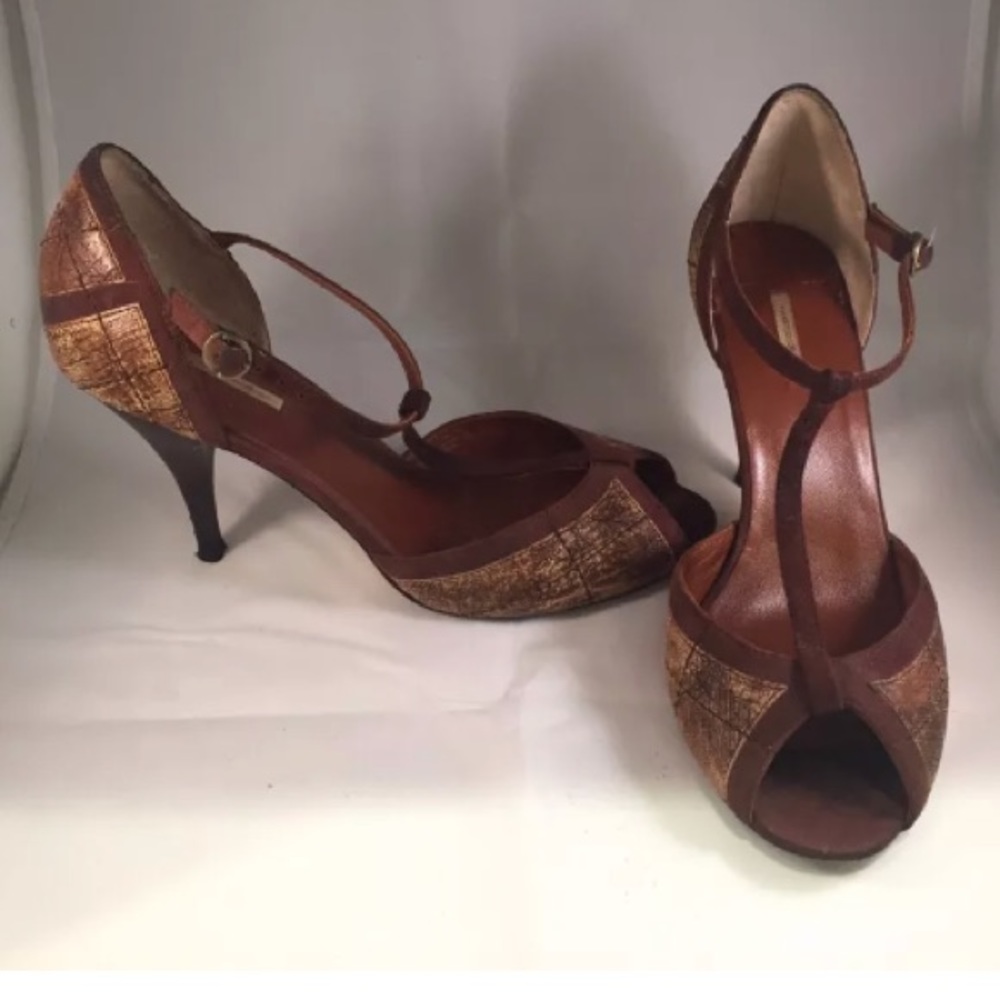 Max Studio Brown Beige Colorblock Leather Classic Suede T-Strap Peep Toe